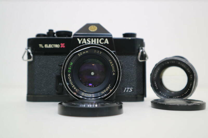 YASHICA ヤシカ　TL　ELECTRO　X　ブラックボディ　レンズ2本　1:1.7 50mm/1:1.8 55mm　M42スクリューマウント