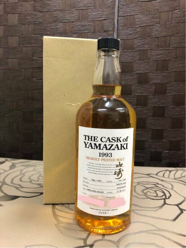 【箱付き】THE CASK of YAMAZAKI ザ・カスク・オブ・ヤマザキ ヘビーリー ピーテッド モルト 1993 62% 700ml ウイスキー サントリー 山崎 