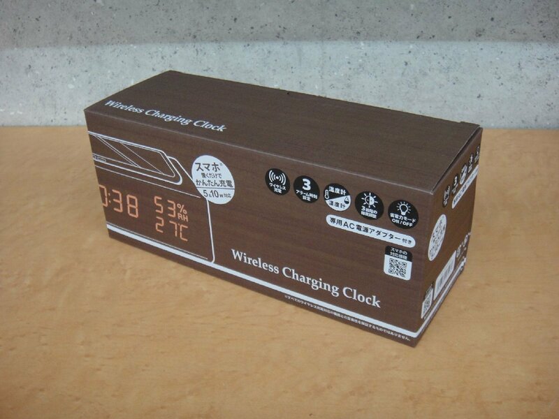 65221K 未使用品 CREPHA ワイヤレス充電付き クロック IAC-5665 LED デジタル 置時計 目覚まし時計 木目調 ウッド スマホ 充電 PLUSDECO