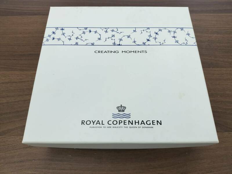 未使用 ROYAL COPENHAGEN プレート リーフディッシュ 木葉型 ロイヤル コペンハーゲン