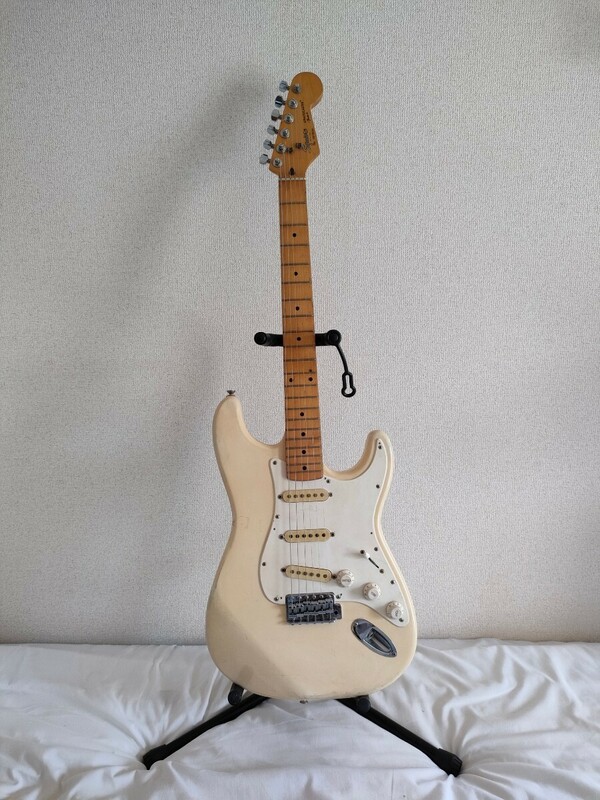 Fender ストラトキャスター ストラトタイプ Korea Squier ジャンク品 エレキギター Stratocaster フェンダー 韓国