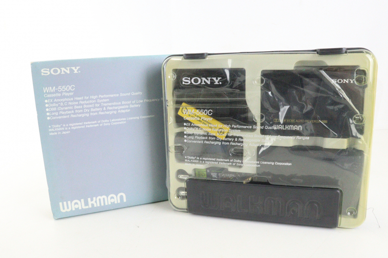 【通電未確認】SONY WM-550C Cassette Player ソニー カセットプレイヤー 音楽機器 ミュージック 電子機器 015IFEIK76
