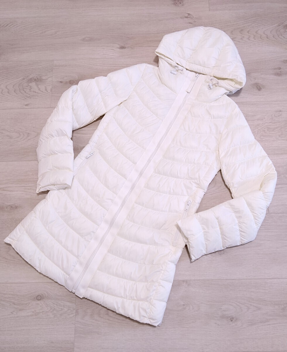 美品★GAP★中綿コート/ジャケット★コールドコントロール★XXS/日本7号★ホワイト★軽量/ギャップ/キルティングコート/フード付き