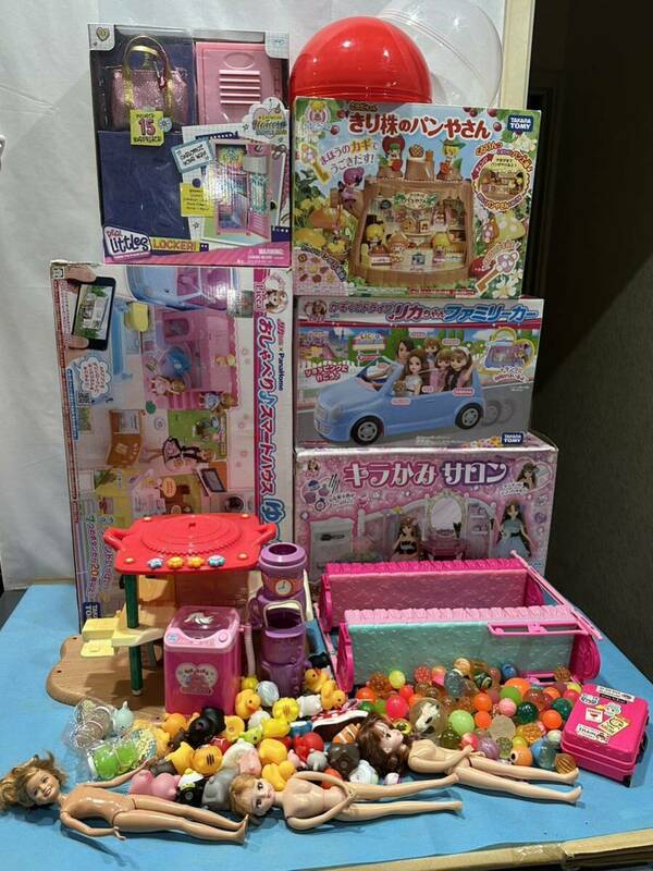 リカちゃん人形 バービー人形 おもちゃ フィギュア ドールハウス など 大量セット まとめ売り ファミリーカー キラかみサロン など 160