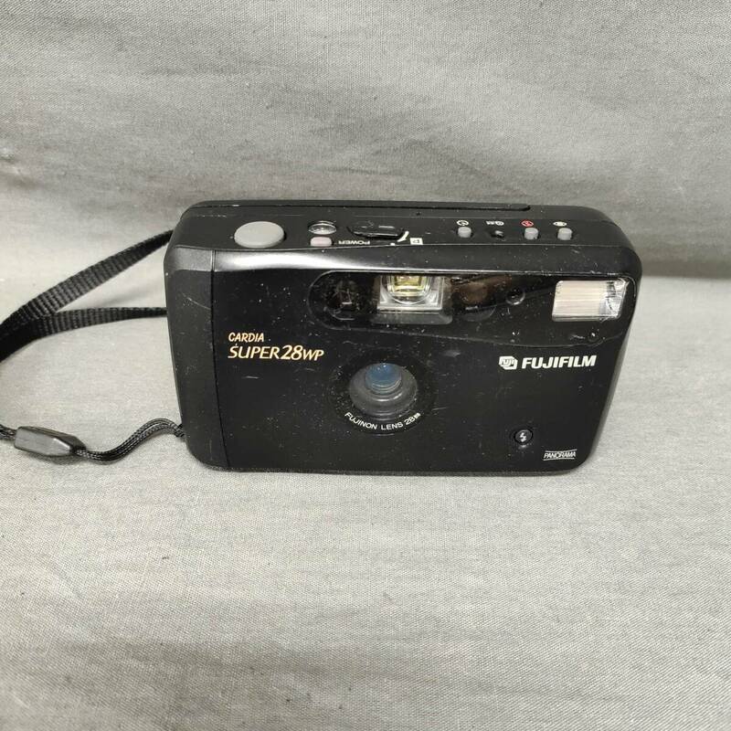 060517 GZ-04456 FUJIFILM 富士フィルム PANORAMA CARDIA SUPER 28WP フィルムカメラ ブラック ジャンク品