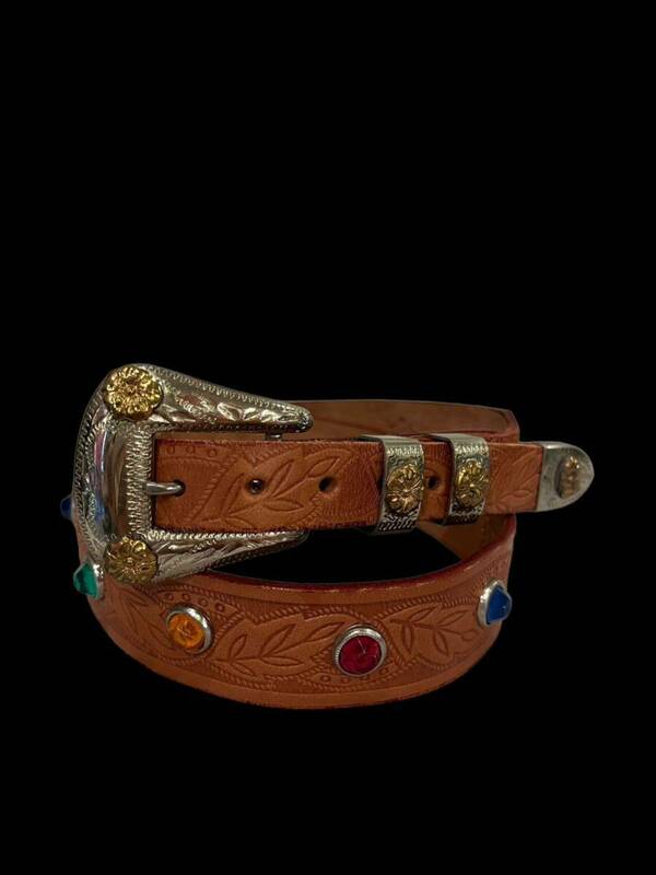ビンテージ　50’s スタッズ　ベルト　彫　レザー ブラウン USA NY 50年代　ロカビリー ロックンロール　古着　カービング vintage belt
