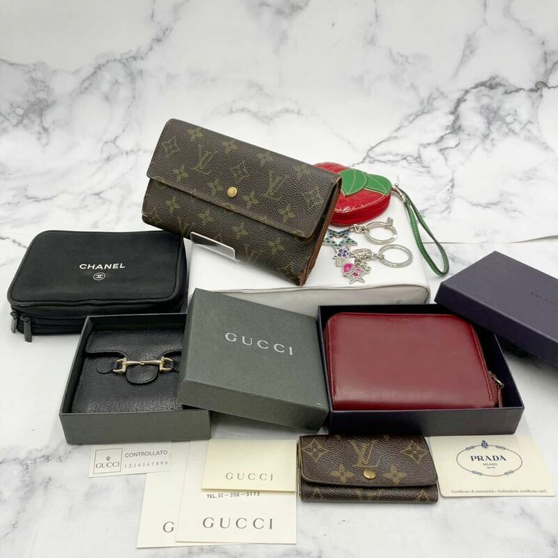 ●【売り切り】ブランド小物まとめセット！LOUIS VUITTON ヴィトン GUCCI グッチCHANEL COACH 財布 キーケース キーホルダー ポーチ 