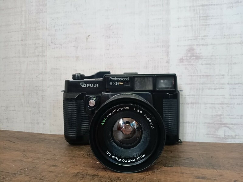 FUJI　フジ　富士フィルム　GSW690 ⅱ Professional 6x9 SW 中判　フィルムカメラ　中判カメラ　EBC FUJINON 1:5.6 65mm ジャンク