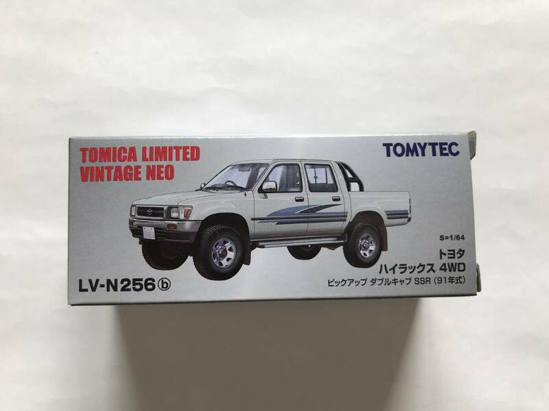 トミカリミテッドヴィンテージNEO【トヨタ ハイラックス 4WD ピックアップ ダブルキャブ SSR 91年式/LV-N256b】
