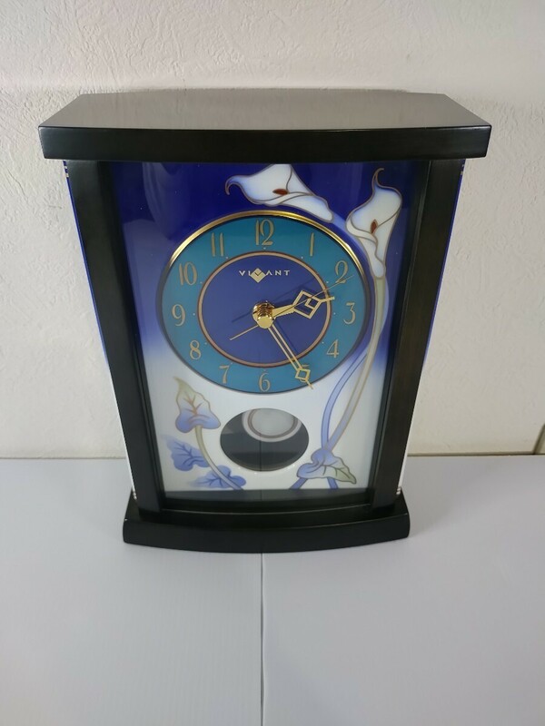【送料無料】リズム時計　VIVANT ヴィバーン　有田焼　振り子時計　置時計