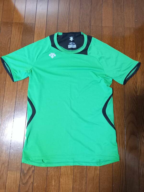 【古着】 DESCENTE （デサント） ランニングシャツ Tシャツ　Ｍサイズ グリーン