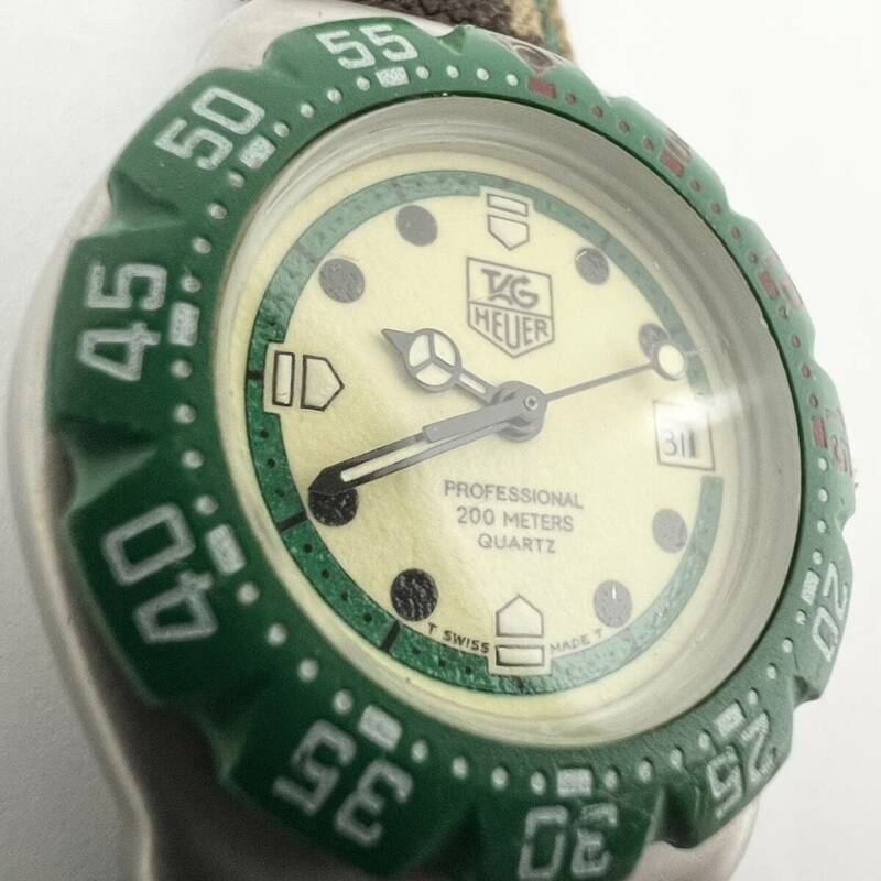 15995/ TAG HEUER 372.508 Professional 200METERS QUARTZ タグホイヤー グリーン 迷彩 腕時計