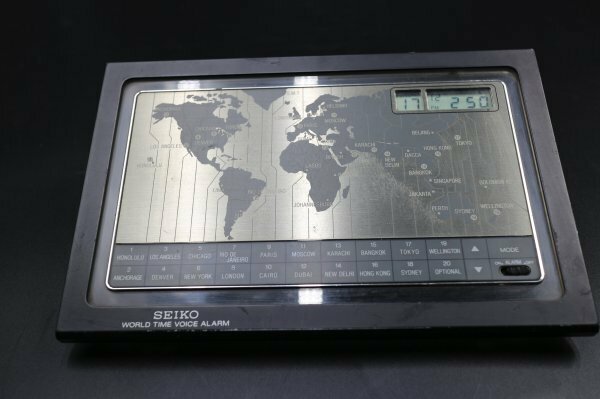 SEIKO/セイコー　DA715K 　クォーツ世界時計　ワールドタイム　ボイスアラーム　置き時計　動作確認済　