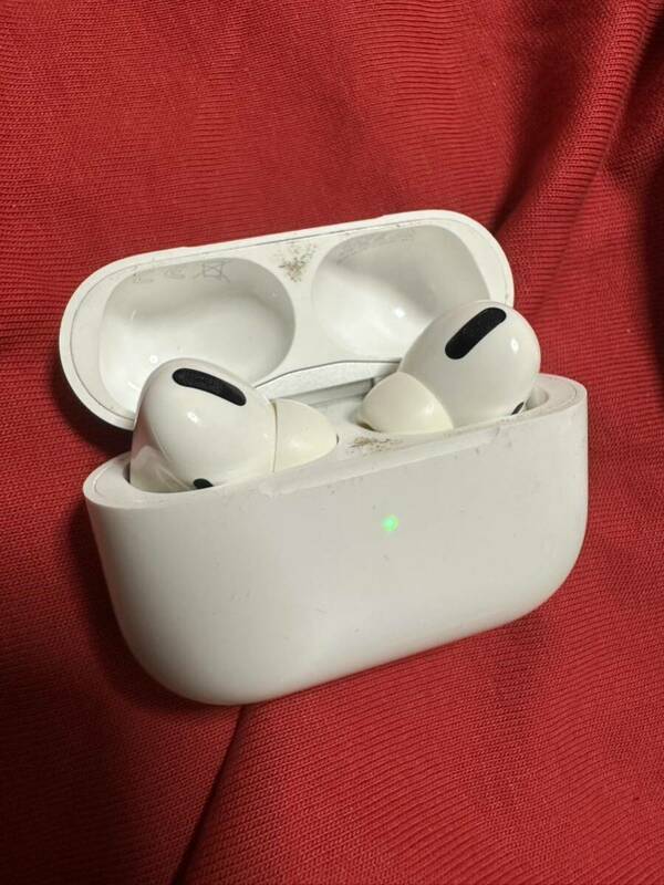 AirPods Pro 本体 イヤホン アップル 充電ケース　右左　純正　正規品 ワイヤレスイヤホン Apple ジャンク品