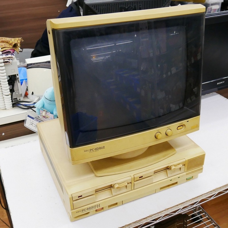 【送料無料】 エヌイーシー NEC パーソナルコンピューター PC-8801FH＋PC-KD862