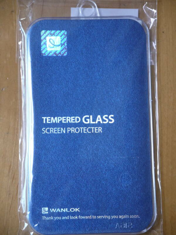 TEMPERED GLASS SCREEN PROTECTER Instruction Manual WANLOK 　保護フィルム