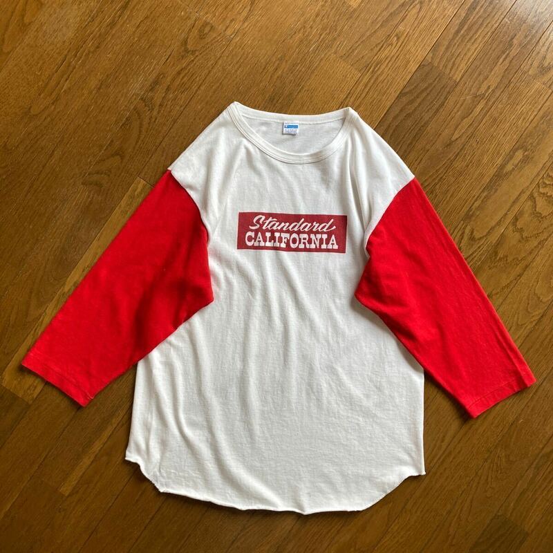 ビッグサイズ☆チャンピオン スタンダードカリフォルニア 染み込みプリント ベースボールTシャツ XL 白 赤 バータグ ビンテージ 七分袖 