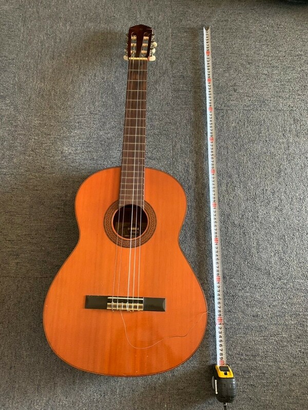 ☆YAMAHA ヤマハ クラシックギター G-100D ギター（SF-3）