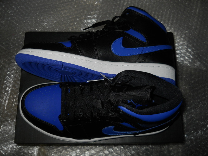 即決 NIKE AIR JORDAN 1 MID BLACK/BLUEナイキ エアジョーダン1 ミッド ブラック/ブルー(554724-068)