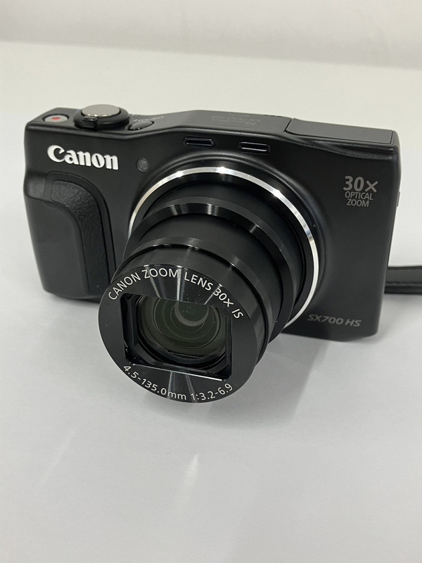 100円～◎キャノン Canon PowerShot SX700 HS 4.5-135.0mm 1:3.2-6.9 ブラック コンパクトデジタルカメラ バッテリー充電器付き デジカメ