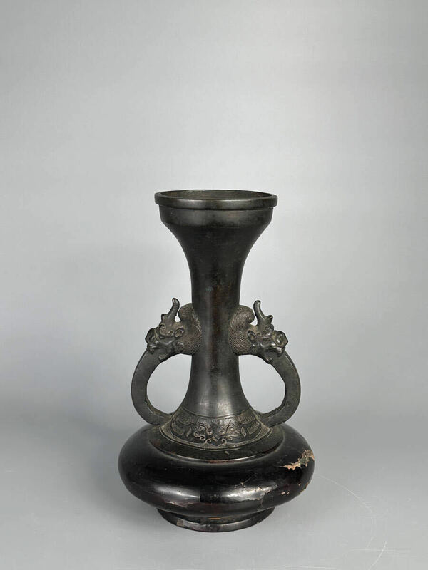 中国美術　古銅製　明朝　明代　双龍耳花瓶　花器　華道具　唐物　古玩　コレクター放出