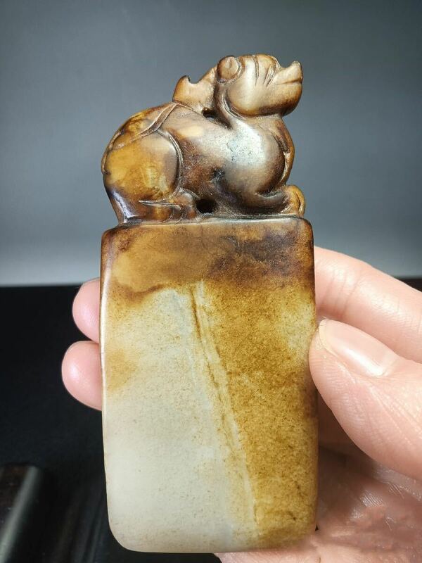 玉獣斧 玉石 彫刻 獅子 瑞獣 飾物 置物 時代物 検:中国 日本 朝鮮 李朝