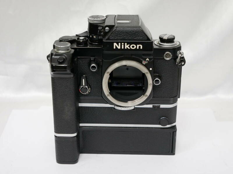#3042-4 NIKON F2A MD-2 MB-1 ニコン 一眼レフフィルムカメラ モータードライブ付き