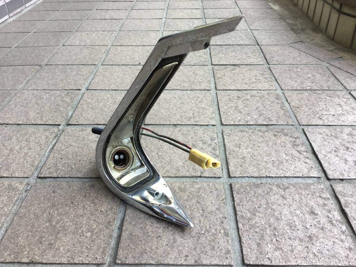 １９６０年 キャデラック テール ライト フィン レンズ ハウジング ビンテージ アメ車 1960 Cadillac Tail Light Fin Lens Housing 