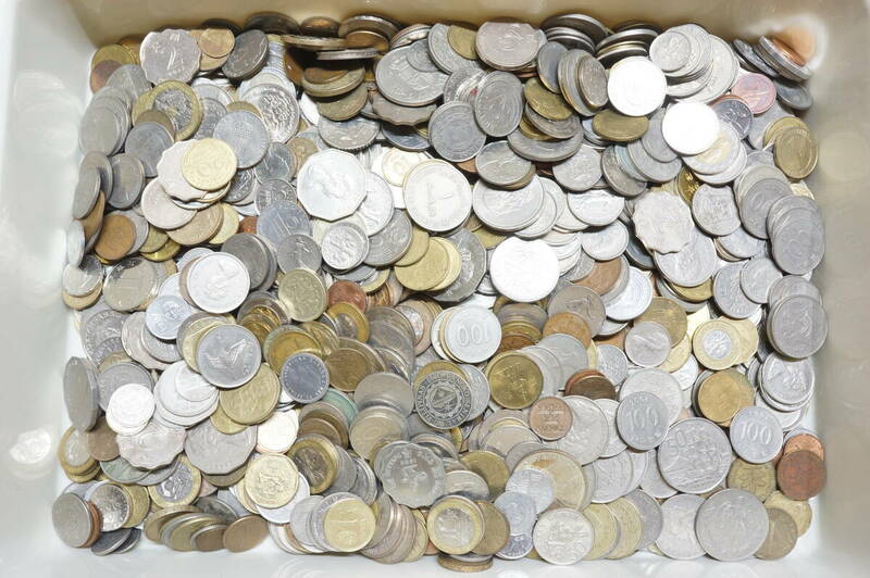【B31-2U】 約6.1㎏！ 超大量！ 外国 コイン いろいろな国 おまとめセット 外国硬貨 外国銭 旧硬貨 まとめ売り 