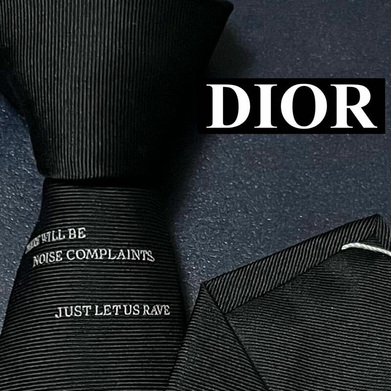 【激レア/極美品】Dior HOMME ディオールオム ATELIER ナロータイ ネクタイ シルク ワンポイント ソリッド 蜂 bee プレート ブラック 黒