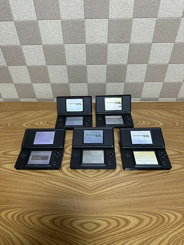 Nintendo 任天堂 ニンテンドー DS Lite 本体 USG-001 ゲーム機 ※通電確認のみ　ジャンク
