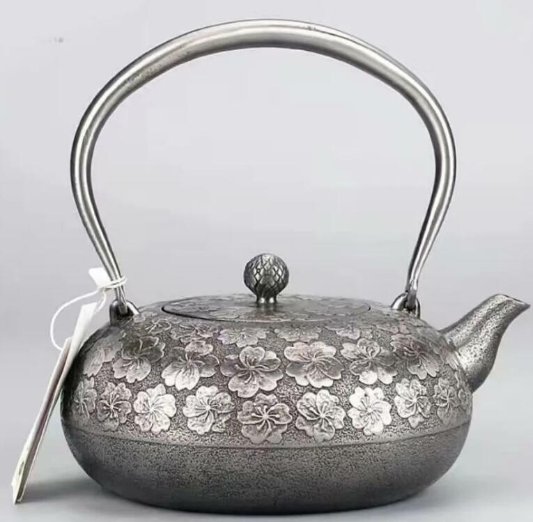 砂鉄製 大容量鉄壺 コーティングなし 手作り鉄 やかんを沸かす お茶の道具★ 1200ML