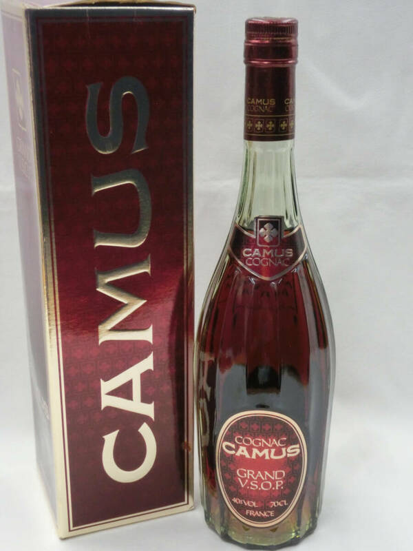 ‡ 0289 【未開栓・古酒】 CAMUS カミュ COGNAC コニャック GRAND V.S.O.P ブランデー 700ml 40％ 元箱付