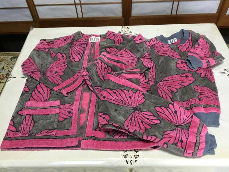 nana 素敵な　タオル地　パジャマ　3点セット　　日本製