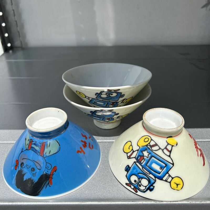 昭和レトロ　茶碗4個　ロボタン　ぺこちゃん