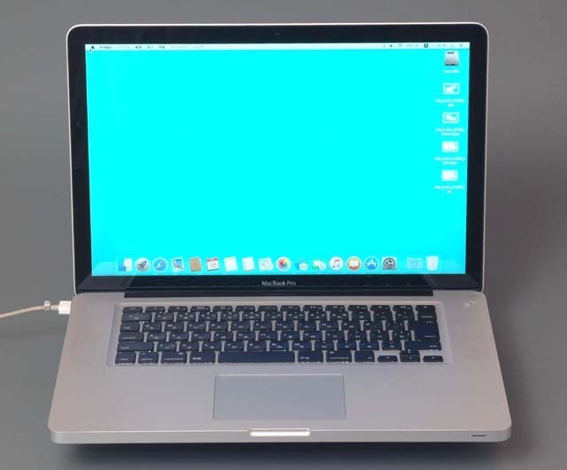 Apple MacBook-Pro 15” Unibody 2.53GHz Core 2 Duo〈Mid 2009_MC118J/A 〉A1286完動美品●031