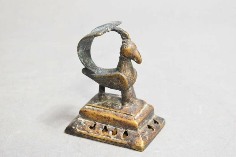 【英】A1171 時代 青銅鍍金鳥印鑑型鐘 中国美術 朝鮮 銅製 銅器 骨董品 美術品 古美術 時代品 古玩