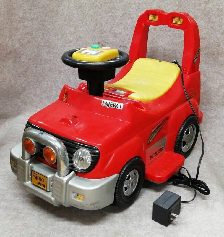 【ジャンク品】乗用玩具 電動車 MITSUBISHI PAJERO MINI 赤 サイズ W620 D370 H400mm 34-111