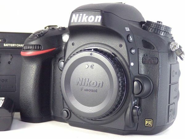 送料無料!! Nikon D600 ニコン ボディ シャッター2,460回 完動 美品 人気 FX フルサイズ デジタル 一眼レフ カメラ DSLR Digital Camera 黒