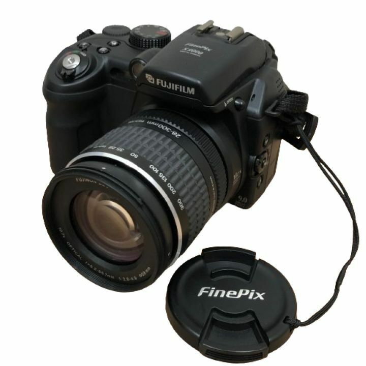 ●【FUJIFILM/フジフィルム】FinePix/ファインピクス S9000 デジタルカメラ/フジノン レンズ 28-300mm f＝6.2-66.7mm 1:2.8-4.9★23021