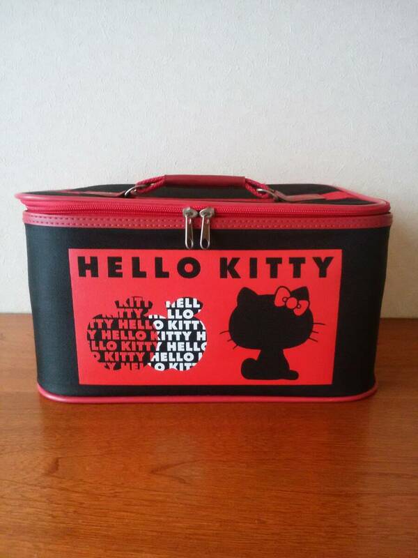 HELLO KITTY（ハロー キティ）手提げ 小物入れ BOX 中古品