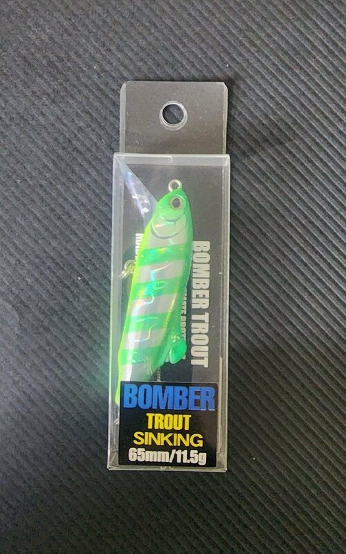 SOULS【BOMBER TROUT65】スパークルGアクアマリンSINKING　65mm/11.5g