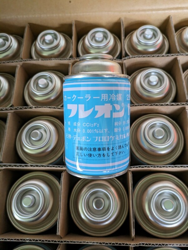 カーククーラー用冷媒 フレオン12 三井.デュポン フロロケミカル(株)　30本