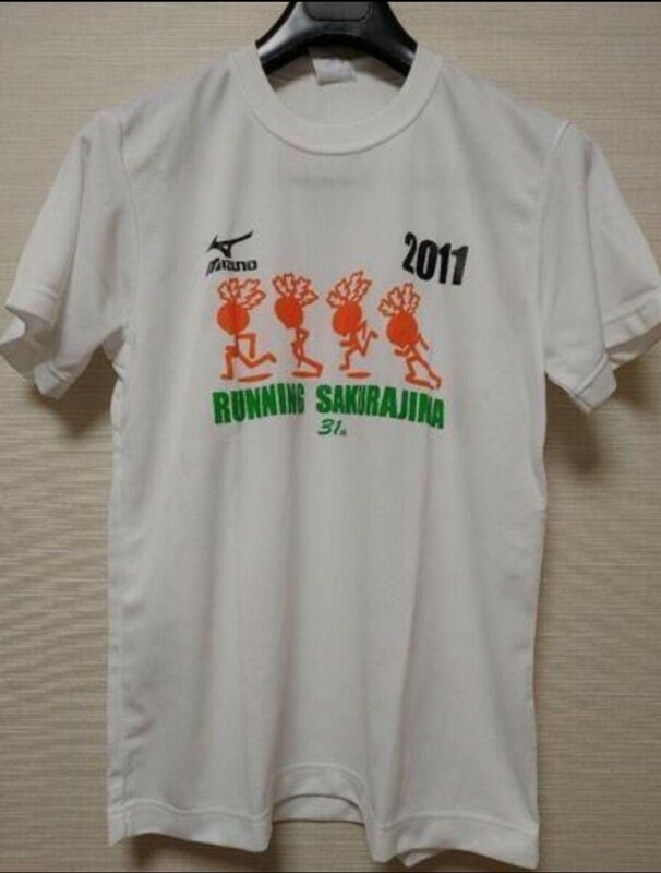 MIZUNO「2011桜島マラソン（ランニング桜島)」参加賞のTシャツ Mサイズ Tシャツ