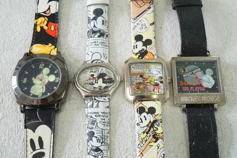 F687 Disney/ディズニー MICKEY MOUSE/ミッキーマウス 腕時計 4点セット アクセサリー 大量 まとめて おまとめ まとめ売り 不動品