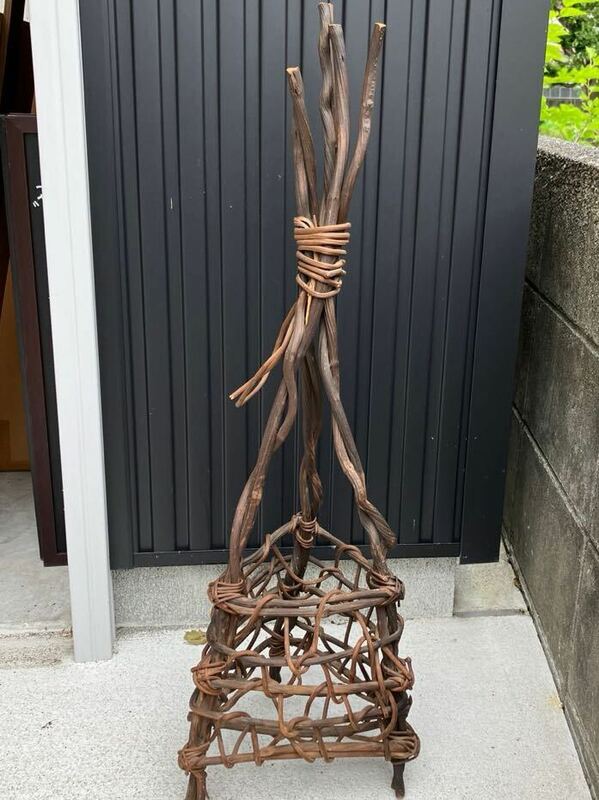 置物 オブジェ インテリア 材：蔦(つた) サイズ高さ76cm 工芸品 