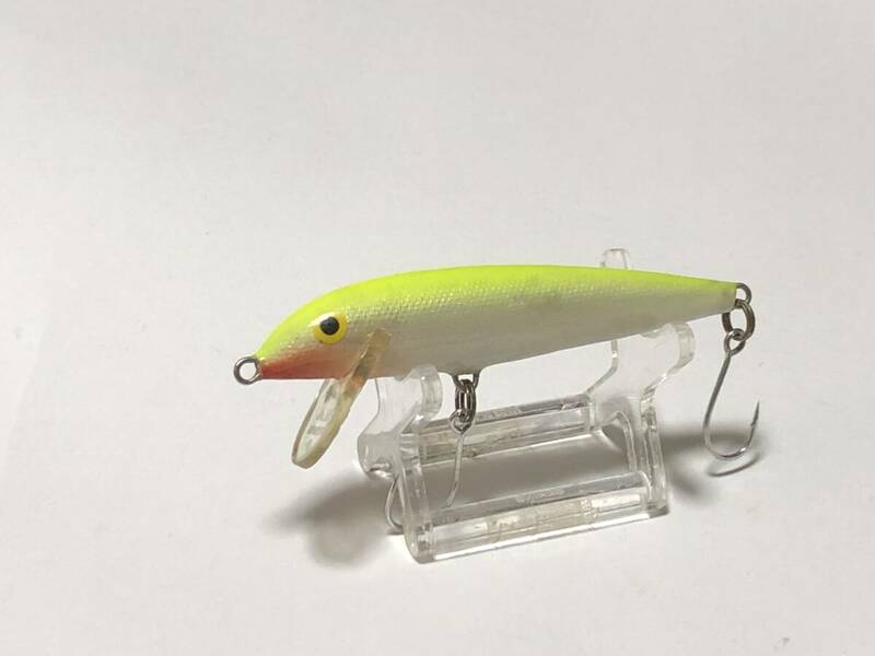 ラパラ カウントダウン ミノー RAPALA COUNTDOWN MINNOW CD-9 イエロー(検.フィンランド アイルランド オールド OLD ジャパンスペシャル)