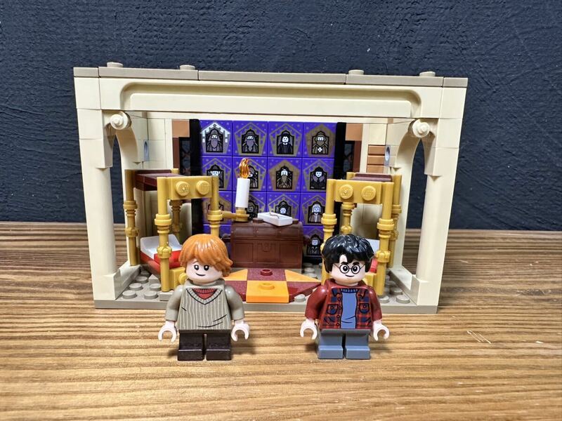 【魔法使いプレートコンプリート・非売品】レゴ(LEGO) 40452 グリフィンドールの寮 ハリーポッター 【検索:ホグワーツ ダイアゴン】