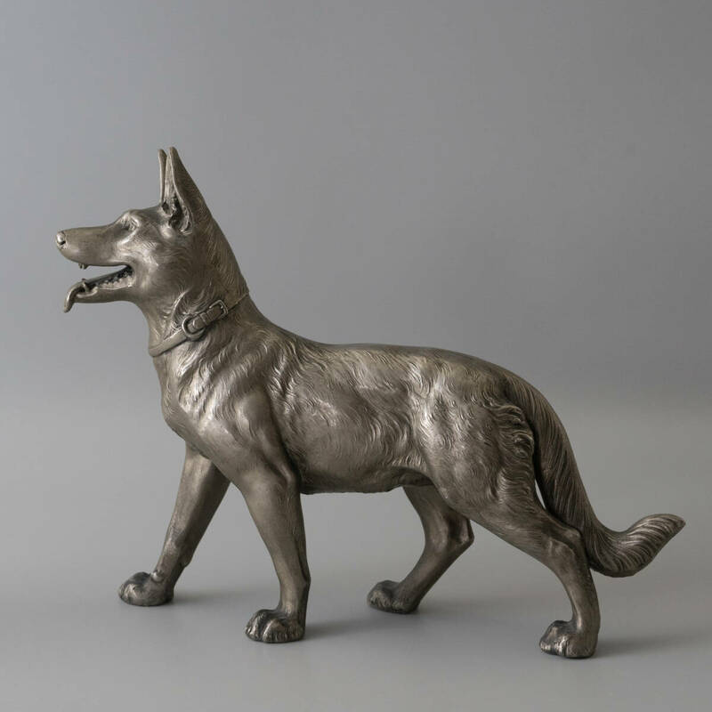 錫製 犬の置物 シェパード 置物 オブジェ 飾り 古道具 骨董 アンティーク Dog 