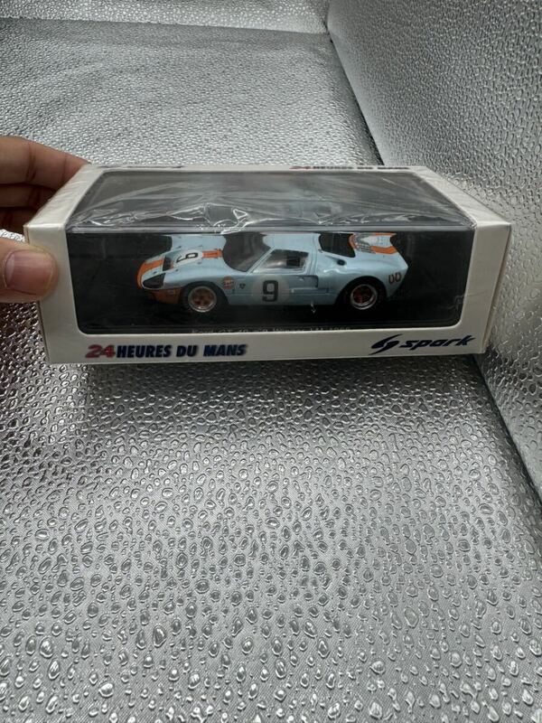 Spark 43LM68 1/43 Gulf Ford GT40 #9 Winn er 24H Le Mans 1968